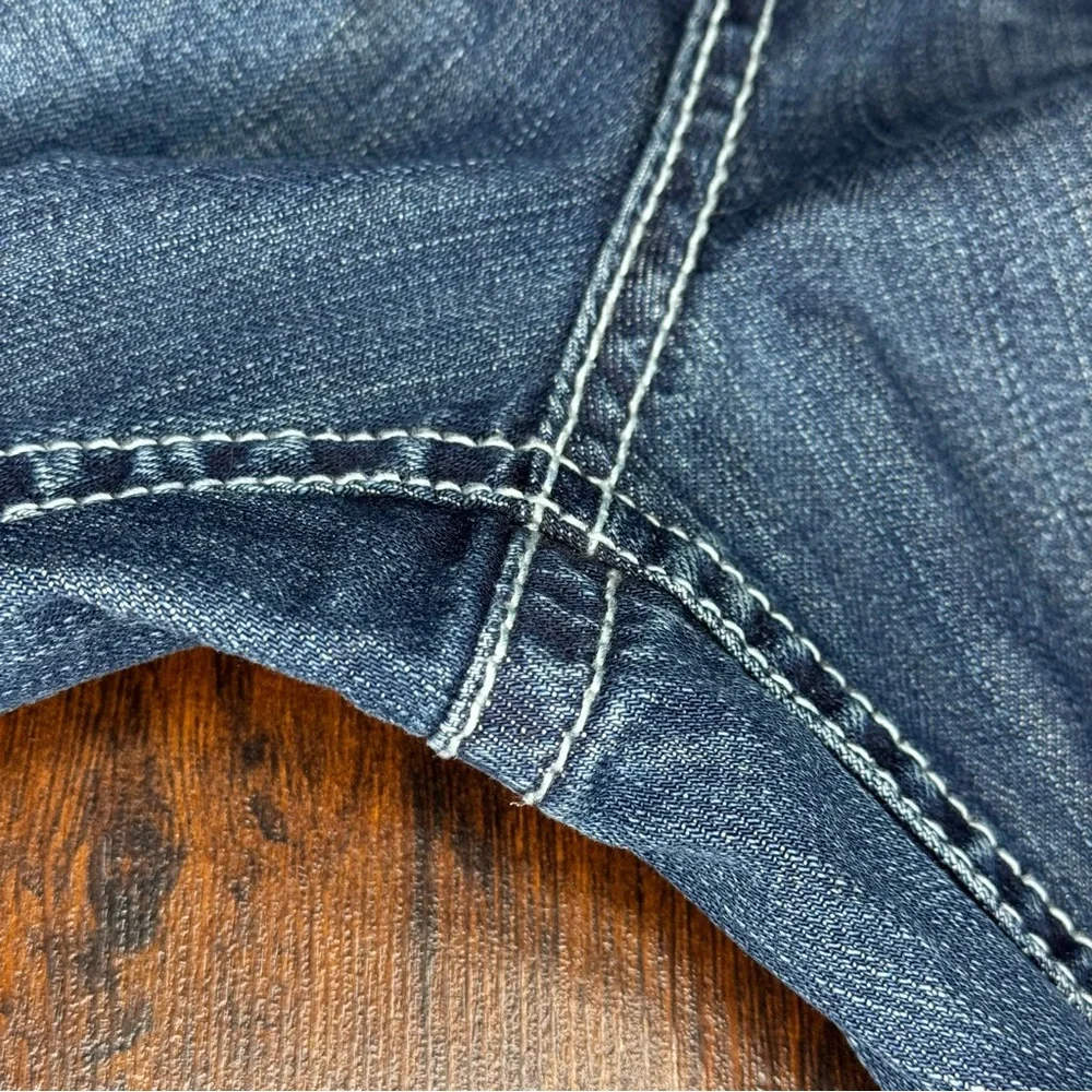 A.N.A A New Approach Classic Denim Women's Boot Cut Jeans Bejeweled Buttons 22W - Picture 4 of 16